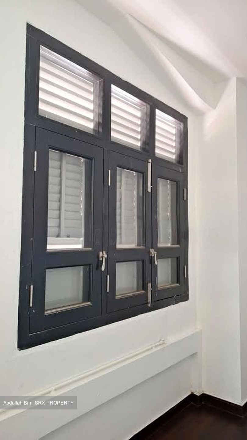 South Bridge Road (D1), Office #570503531